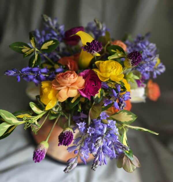 'CLASSIC' Wrapped Hand Tied Bouquet - Image 3