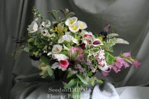 Kat's Lush Deluxe Bouquet -wrapped